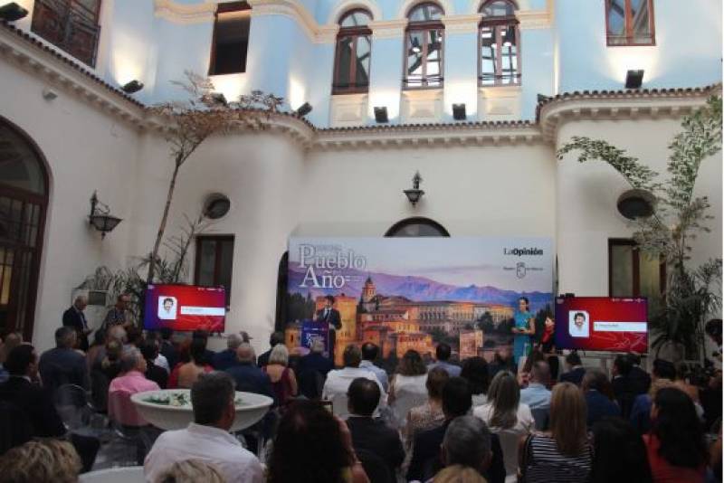 <span style='color:#780948'>ARCHIVED</span> - Jumilla crowned Best Cultural Town of the Year