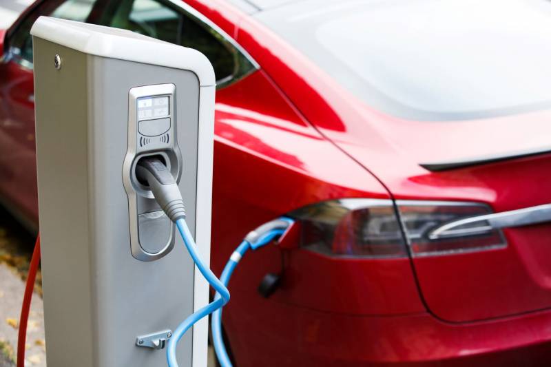 Live in Alhama or Condado and want an electric car charging point in your house? You could get 600 euros off...