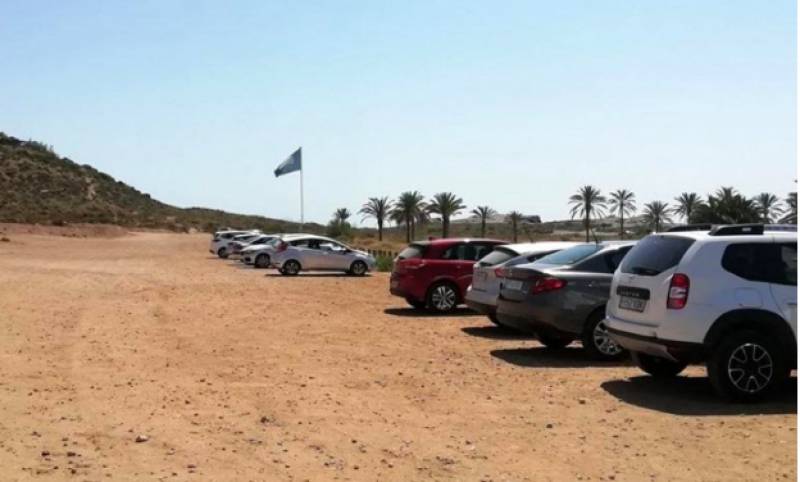 <span style='color:#780948'>ARCHIVED</span> - Percheles beach turf war set to end as Mazarron Council takes ownership of private land