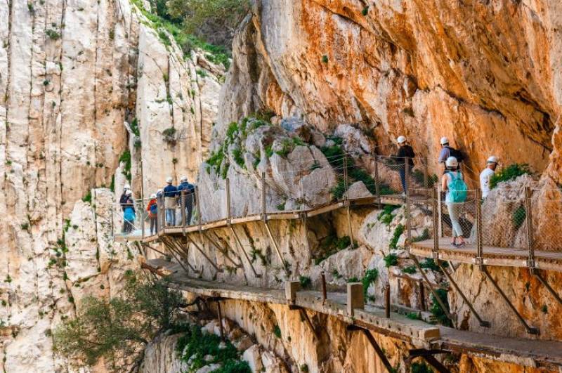 Discover the Caminito del Rey: a breathtaking catwalk above the El Chorro gorge in Malaga