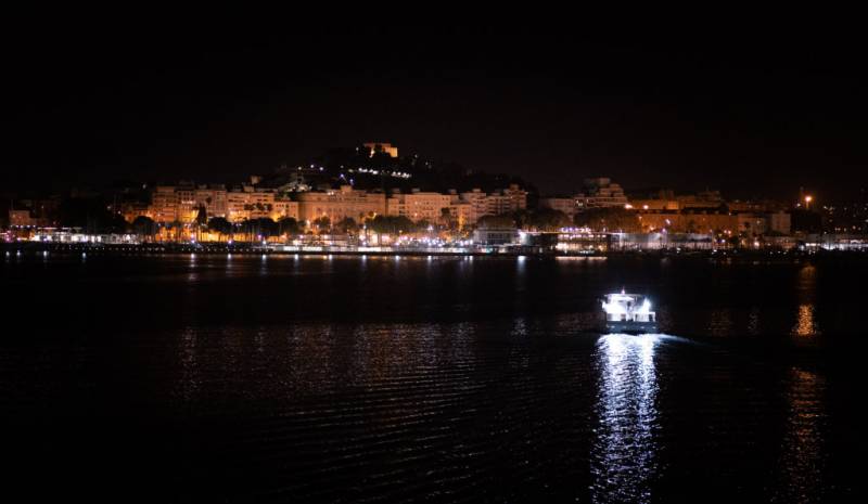 July 7 Boat trip and live concert by DePedro in the harbour of Cartagena