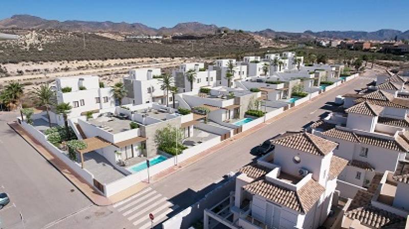 Blue Med Invest presents Los Calenares Urbanisation new build ground floor villas near all amenities