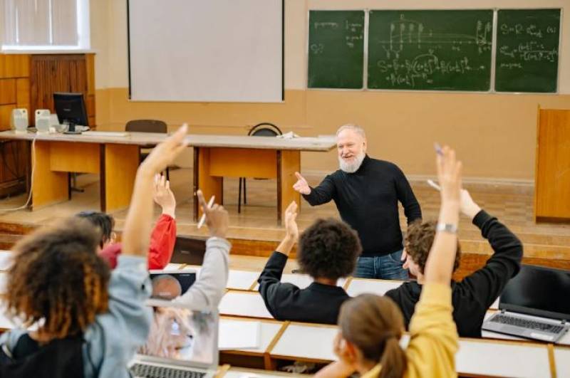 Murcia invests in attracting international talent to its universities