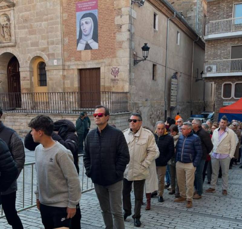 Spanish St Teresa of Ávila's body displayed for first public veneration in over a century