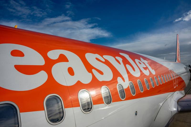 ‘Real hell’: Ibiza local blasts drunken Brits on flight from Luton
