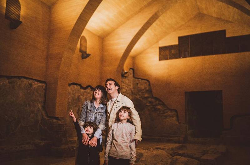 September visiting times at the medieval synagogue of Lorca