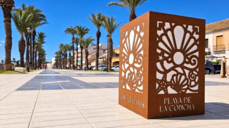 Makeover complete at the La Concha beach in the heart of Los Alcázares