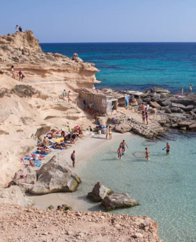 UK travellers help drive 22% rise in Balearics autumn bookings
